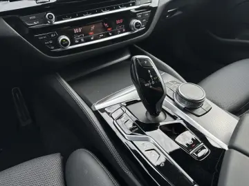 BMW 530e Limo Aut. M Sport LCProf GSD St&Go 360