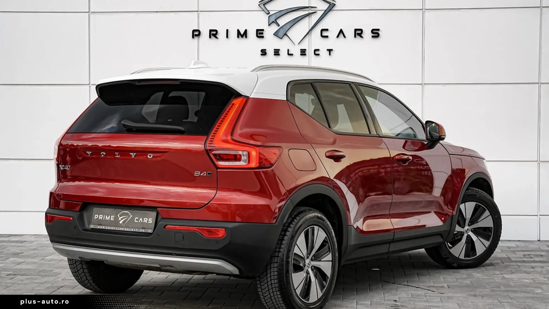 Volvo XC 40 B4 B AWD DKG Momentum Pro