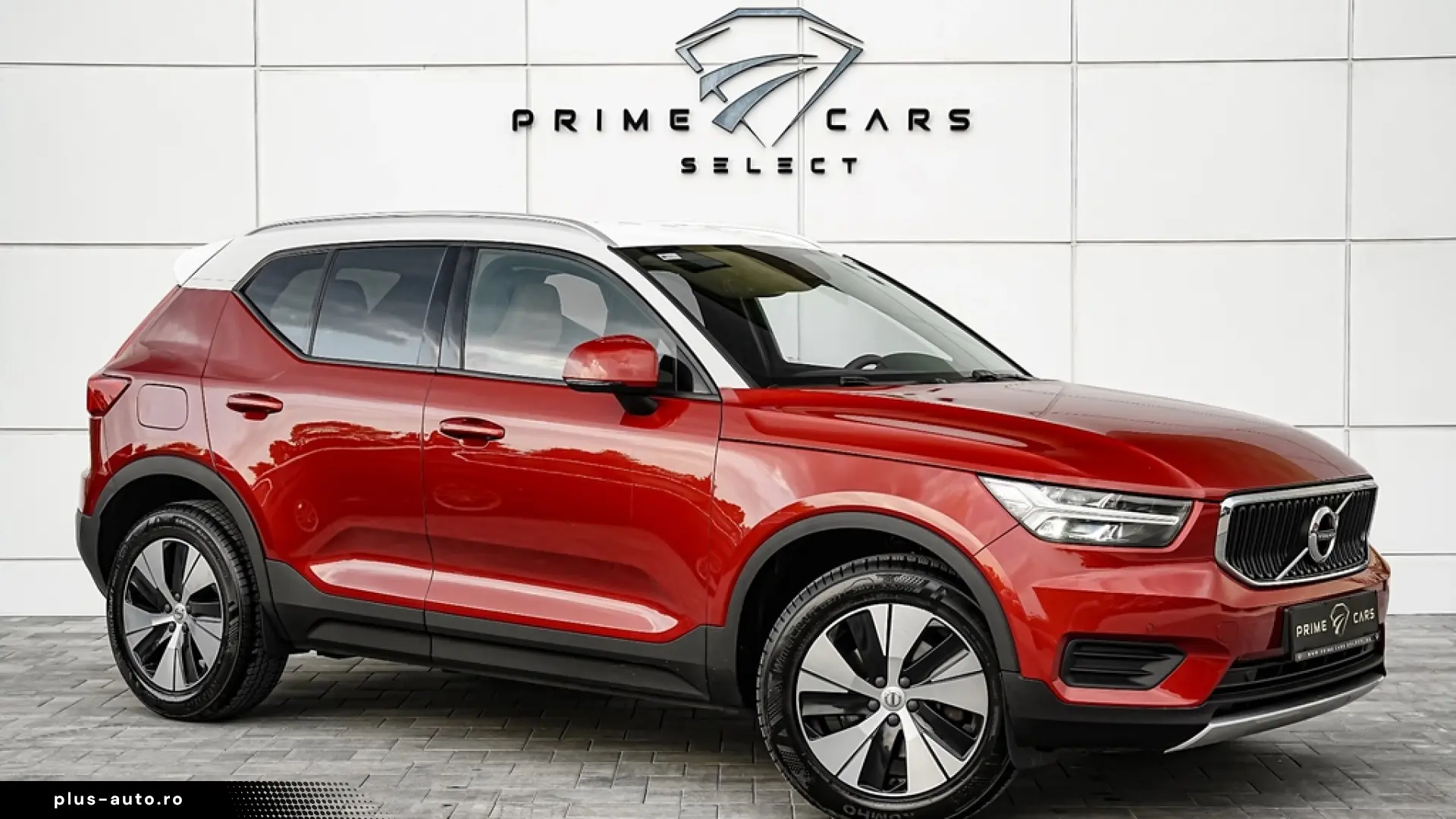 Volvo XC 40 B4 B AWD DKG Momentum Pro
