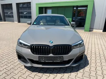 BMW 530e M Sport Shadow Line Harman kardon LED 19