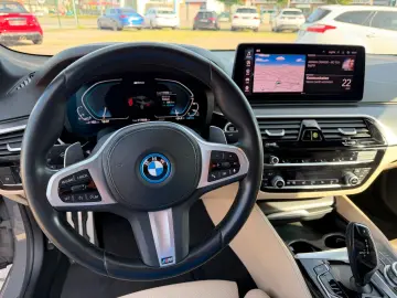 BMW 530e M Sport Shadow Line Harman kardon LED 19