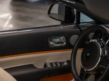 ROLLS ROYCE Dawn Black Badge