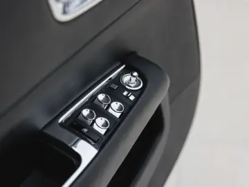 ROLLS ROYCE Dawn 2 Year Warranty & Service