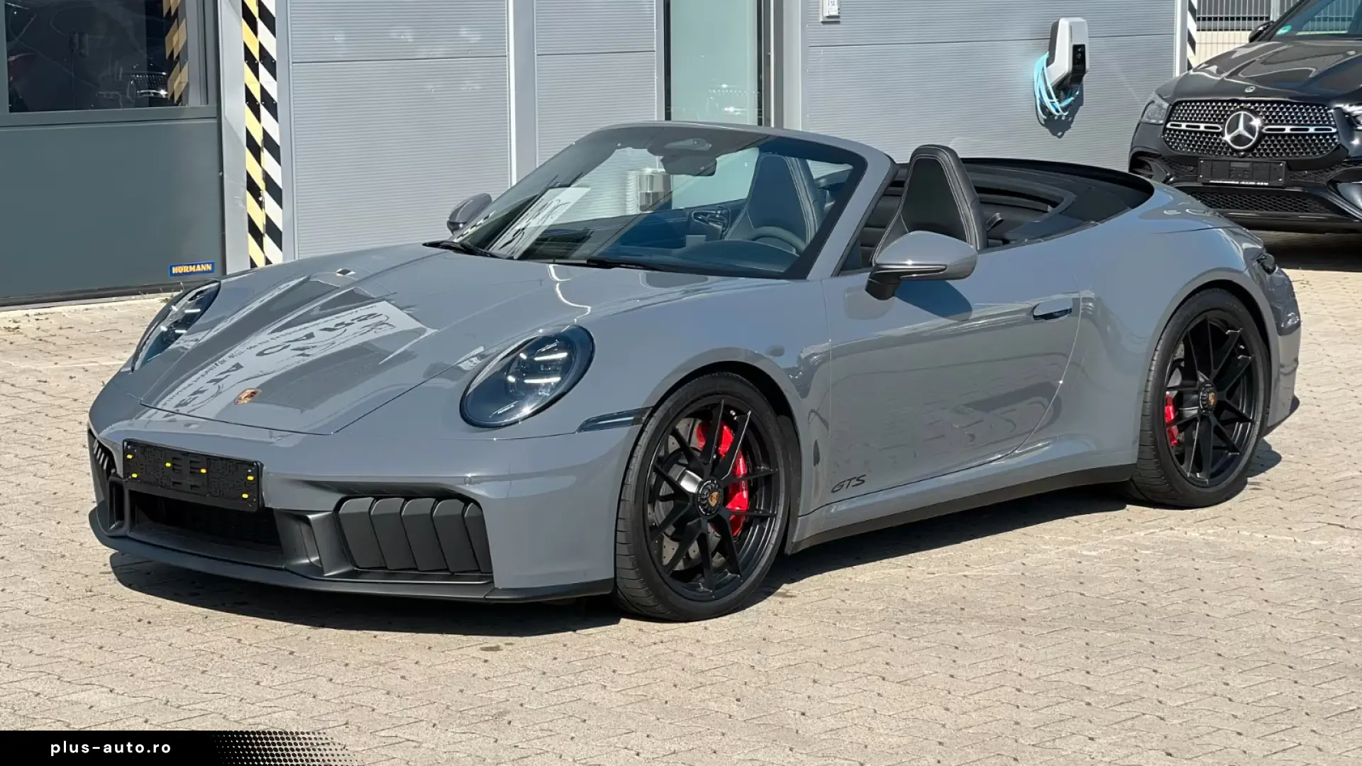 Porsche  Carrera 4 GTS T-Hybrid Cabrio