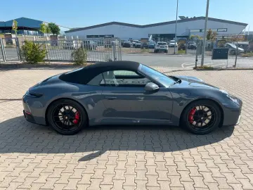 Porsche  Carrera 4 GTS T-Hybrid Cabrio