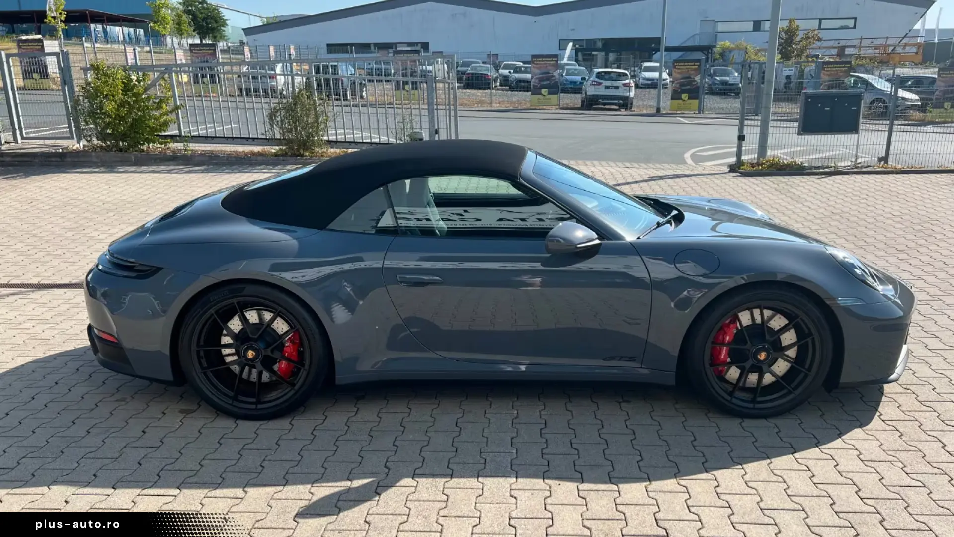 Porsche  Carrera 4 GTS T-Hybrid Cabrio