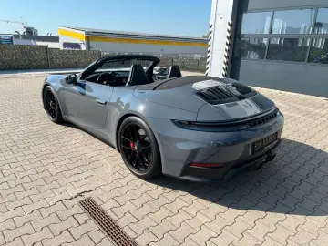 Porsche  Carrera 4 GTS T-Hybrid Cabrio