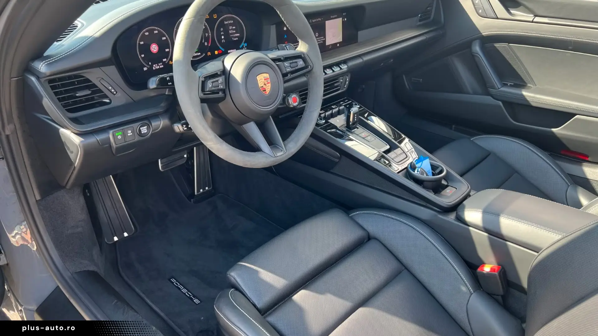 Porsche  Carrera 4 GTS T-Hybrid Cabrio
