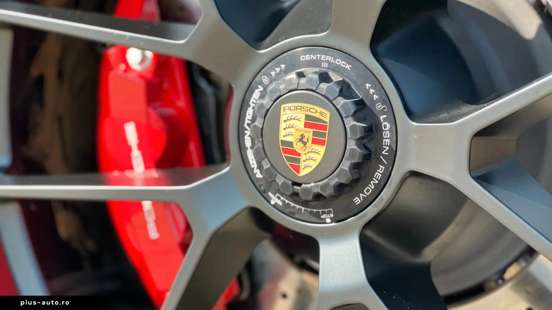 Porsche  Carrera 4 GTS T-Hybrid Cabrio