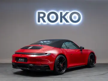 PORSCHE 992 Carrera 4 GTS BOSE 18-Wege 360 AllradLenk.