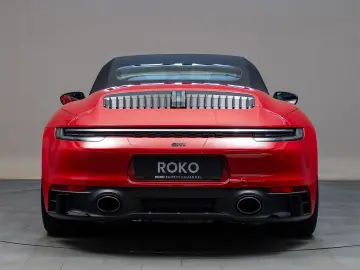 PORSCHE 992 Carrera 4 GTS BOSE 18-Wege 360 AllradLenk.