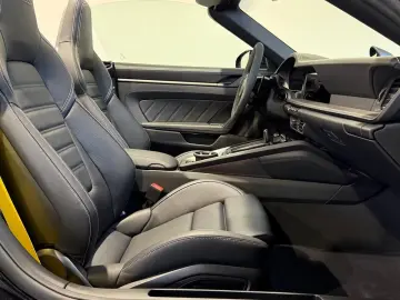 Porsche 911 Turbo S NEWMODEL