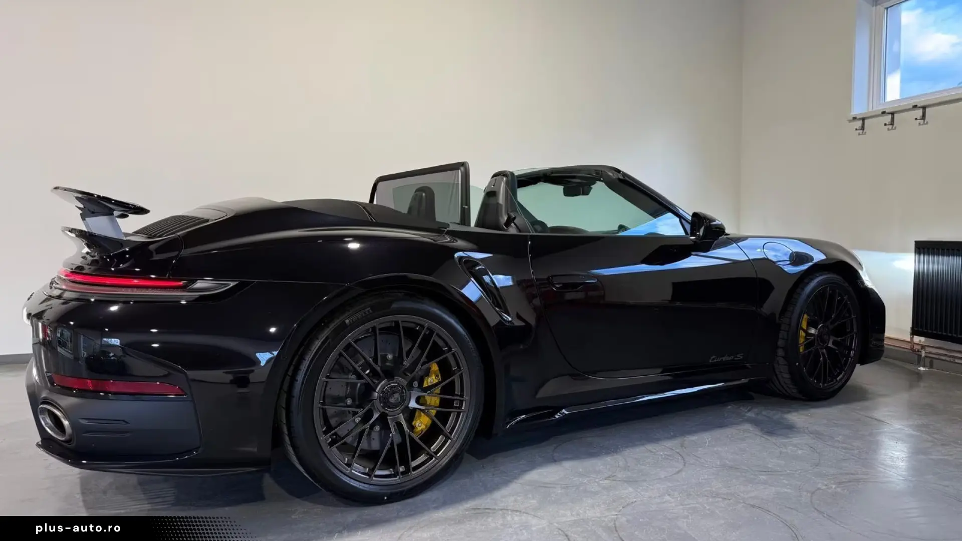Porsche 911 Turbo S NEWMODEL