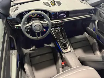 Porsche 911 Turbo S NEWMODEL