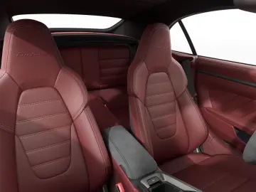 Porsche 992 Turbo S  Full Carbon Burmester