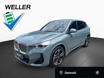 BMW iX1 xDr 30 M Sport LC-Prof HUD H K 360 St