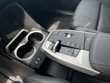 BMW iX1 xDr 30 M Sport LC-Prof HUD H K 360 St