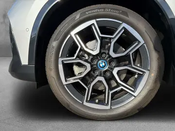 BMW iX1 xDRIVE30 xLINE 19''LCPROF HUD LED …