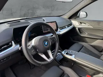BMW iX1 xDRIVE30 xLINE 19''LCPROF HUD LED …