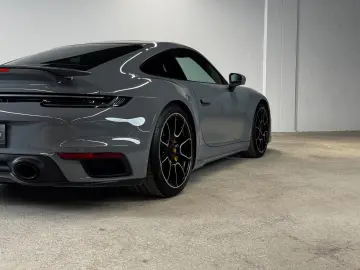 PORSCHE 992 Turbo S Coupé