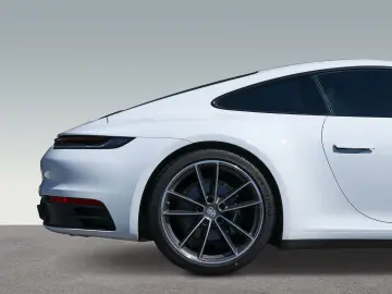 PORSCHE 992 911 Carrera 4 Abstandstempomat Sitzbelüftung
