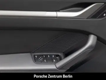 PORSCHE 992 911 Carrera Cabrio Sportabgas BOSE LED-Matri