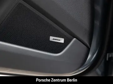 PORSCHE 992 911 Carrera Cabrio Sportabgas BOSE LED-Matri