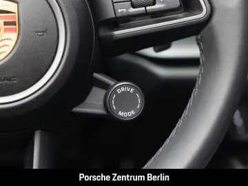 PORSCHE 992 911 Carrera Cabrio Sportabgas BOSE LED-Matri