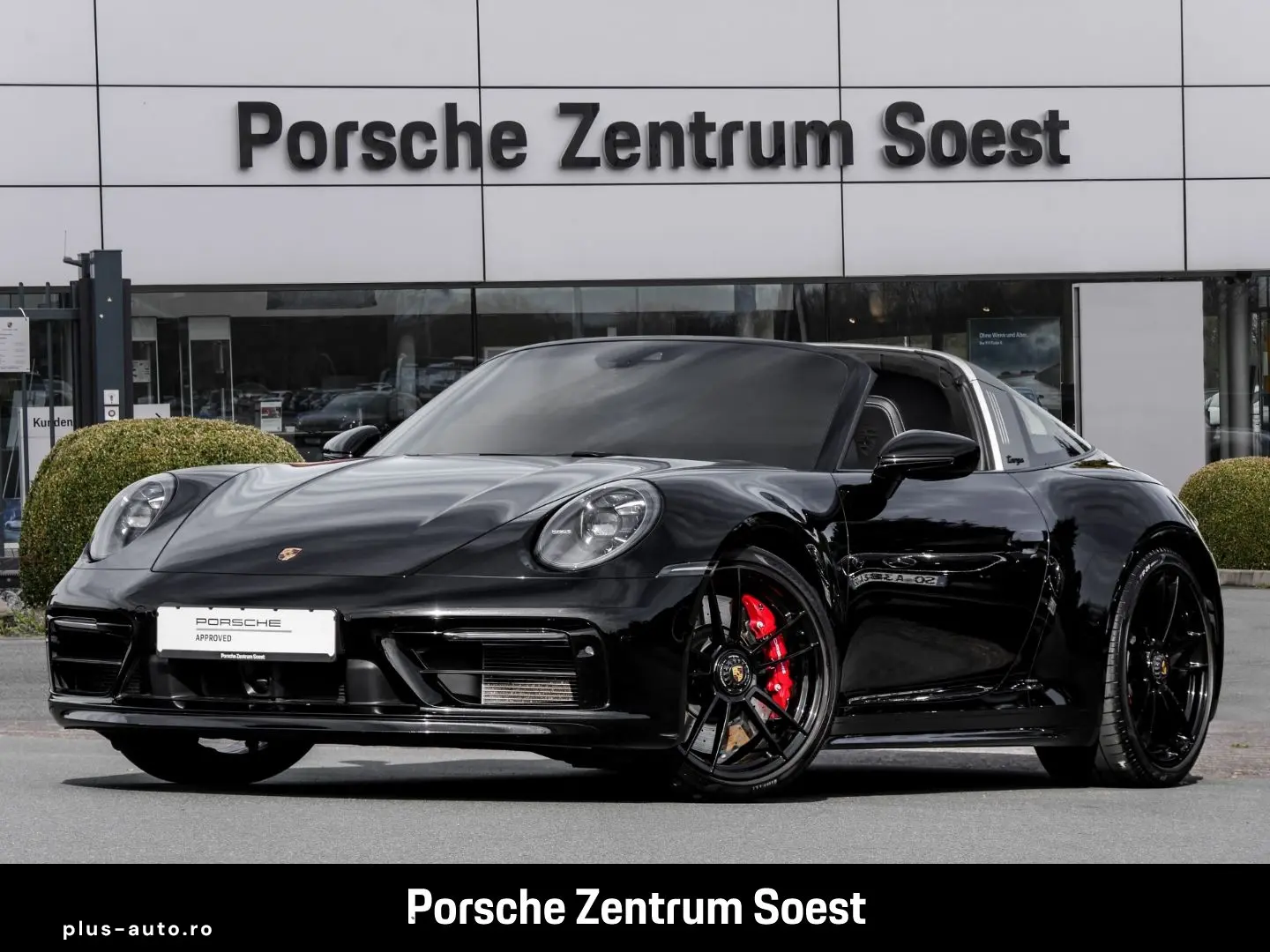 PORSCHE 992 Targa 4 GTS PDCC Sport-Chrono Burmester