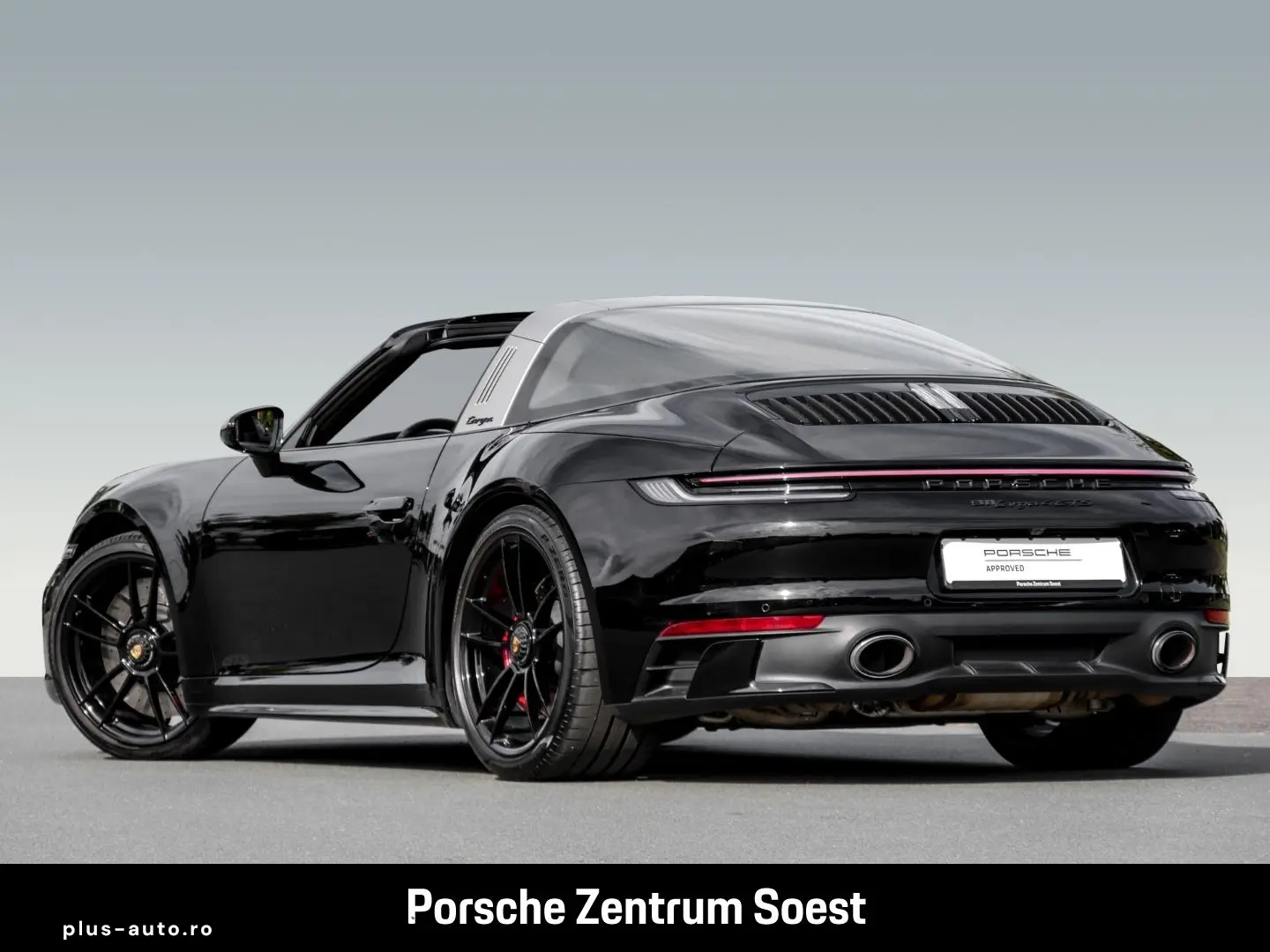 PORSCHE 992 Targa 4 GTS PDCC Sport-Chrono Burmester