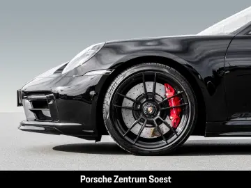 PORSCHE 992 Targa 4 GTS PDCC Sport-Chrono Burmester