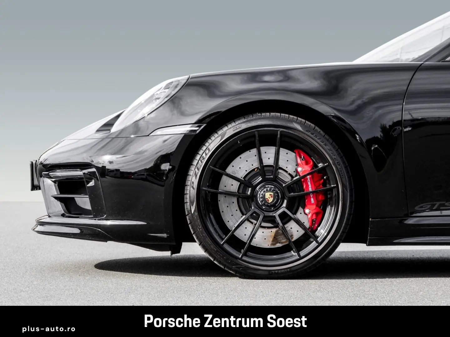 PORSCHE 992 Targa 4 GTS PDCC Sport-Chrono Burmester
