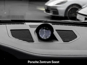 PORSCHE 992 Targa 4 GTS PDCC Sport-Chrono Burmester