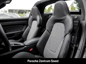 PORSCHE 992 Targa 4 GTS PDCC Sport-Chrono Burmester