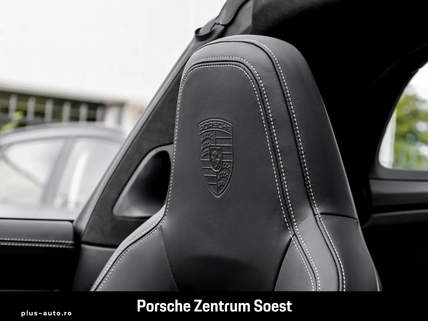 PORSCHE 992 Targa 4 GTS PDCC Sport-Chrono Burmester