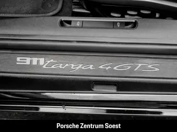 PORSCHE 992 Targa 4 GTS PDCC Sport-Chrono Burmester