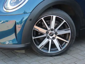 MINI Cooper Cabrio Autom. Leder Sitzheizung Kamera