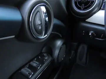 MINI Cooper Cabrio Autom. Leder Sitzheizung Kamera
