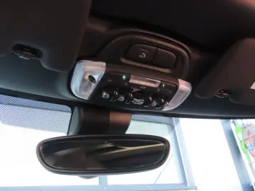 MINI Cooper Cabrio Autom. Leder Sitzheizung Kamera