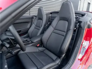 Porsche 992 Carrera 4GTS Cabriolet Lift Bose