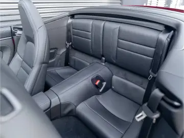 Porsche 992 Carrera 4GTS Cabriolet Lift Bose
