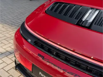Porsche 992 Carrera 4GTS Cabriolet Lift Bose