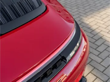 Porsche 992 Carrera 4GTS Cabriolet Lift Bose