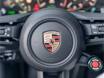 Porsche 992 Carrera 4GTS Cabriolet Lift Bose