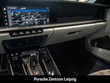 Porsche 992 Targa 4S Yachtingblau Burmester Lift