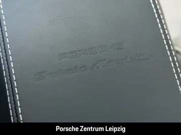 Porsche 992 Targa 4S Yachtingblau Burmester Lift