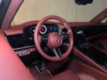 PORSCHE Panamera GTS   Burmester   Hinterachslenkung