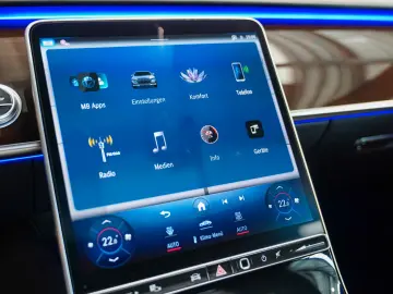 MERCEDES-BENZ S 680 MAYBACH Zweifarbenlackierung verdesilber