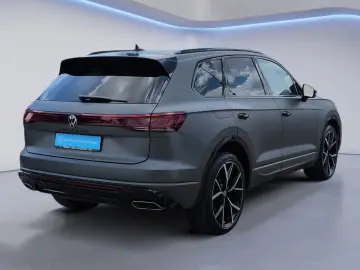 VW Touareg R-Line V6 TDI