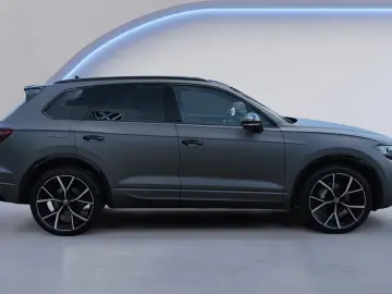 VW Touareg R-Line V6 TDI